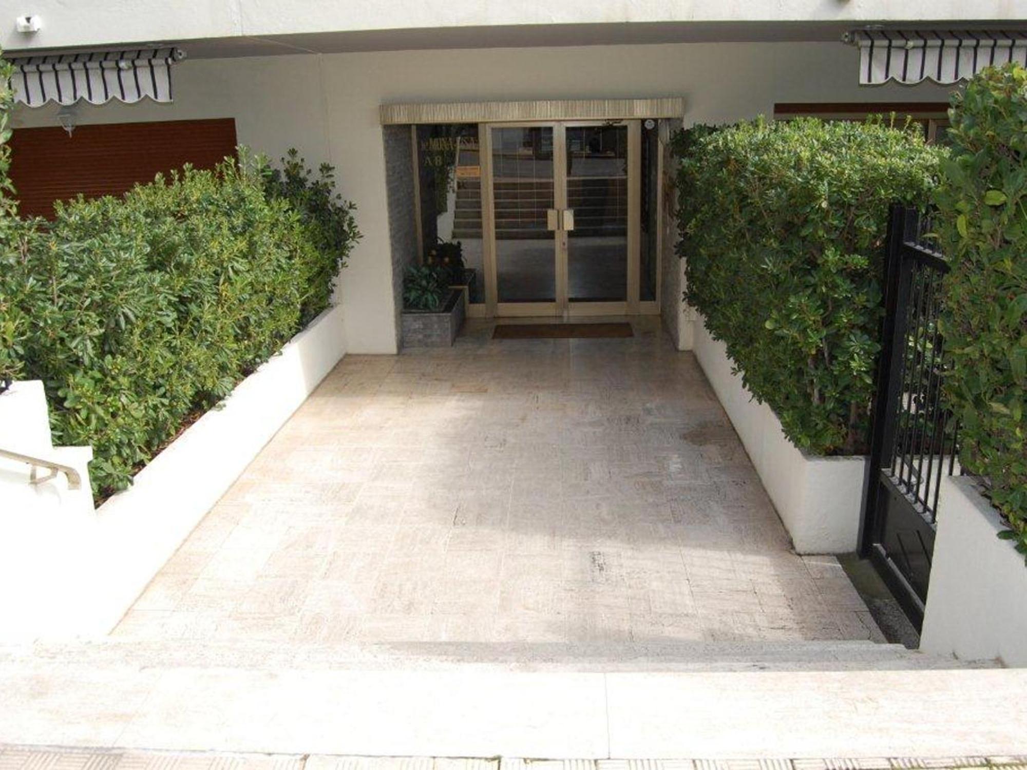 Studio Moderne Avec Terrasse Proche Plages Et Centre, Wifi Gratuit - Fr-1-196-216 Menton Eksteriør bilde